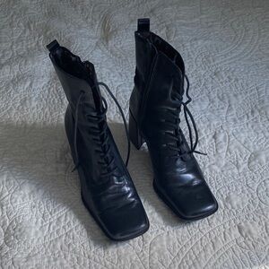 Vintage Nine West Square Toe Heel